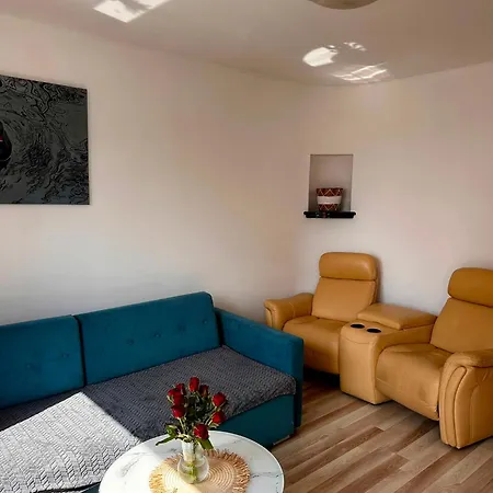 3 * Warszawa