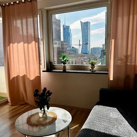 Apartament 3 *